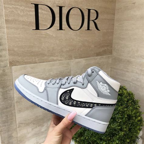 nikes dior|Altro.